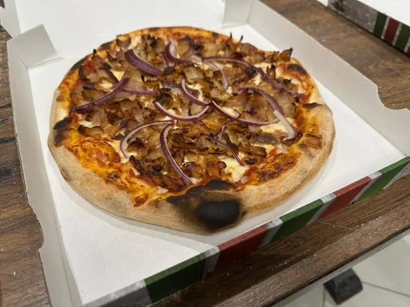 Pizza Kebab viande épicée - Yol'O Pizza à emporter Charleville